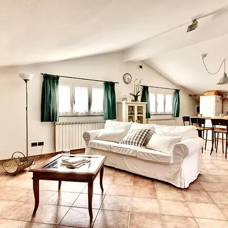 A Casa Di Cinzia Apartmán